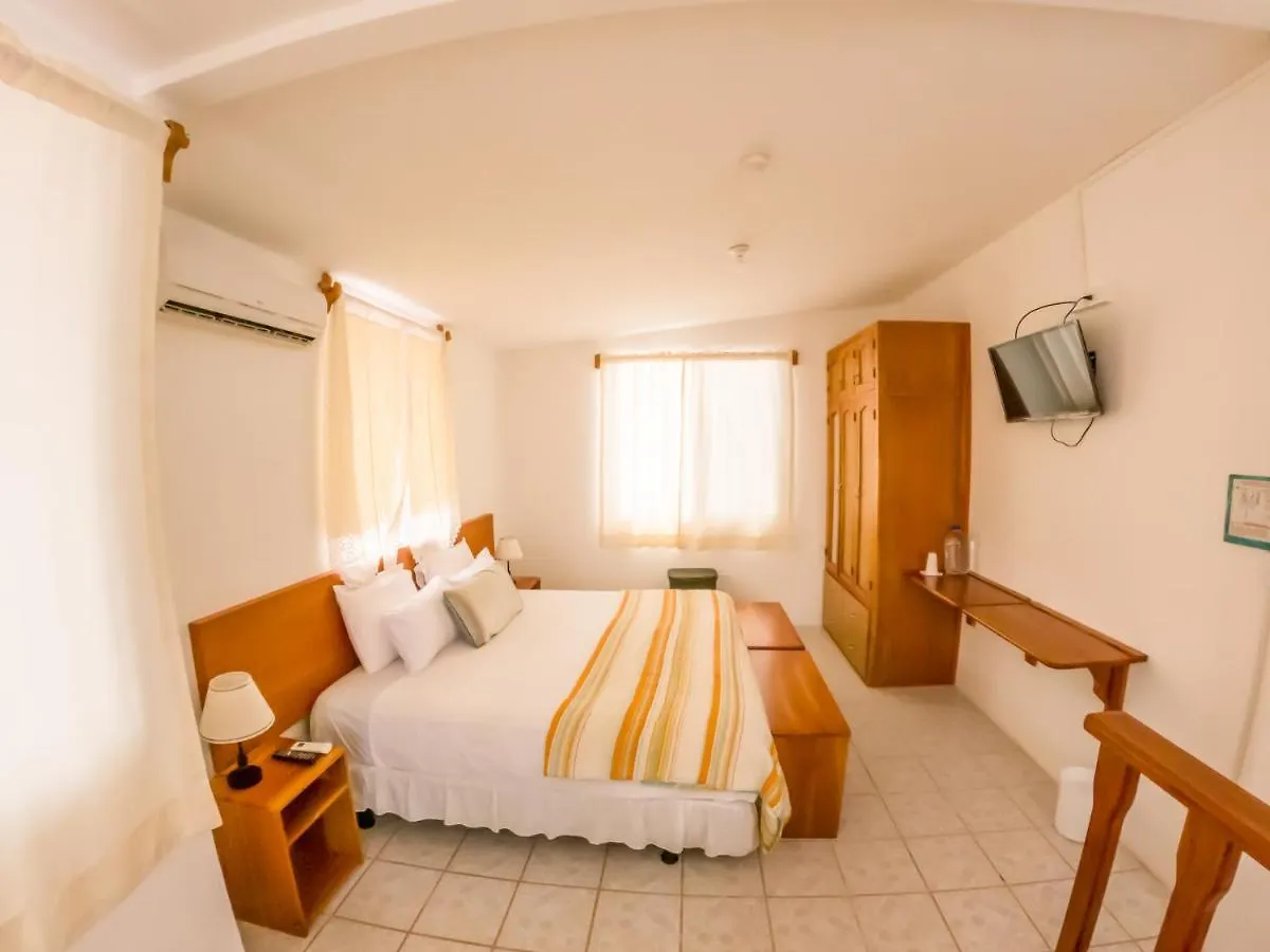 Pensión Casa Fragata Hotel Puerto Ayora  Ecuador