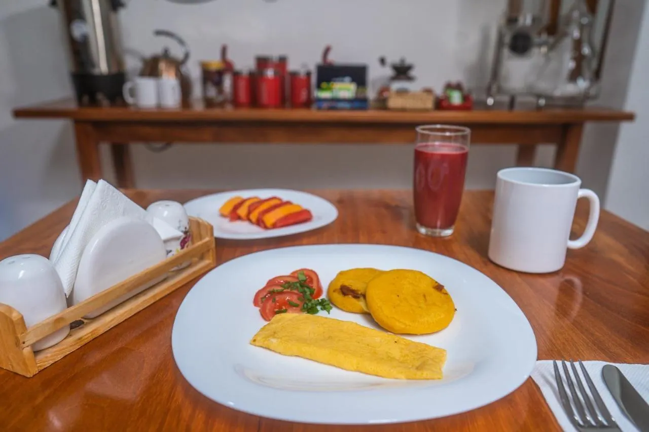 Casa Fragata Hotel Puerto Ayora